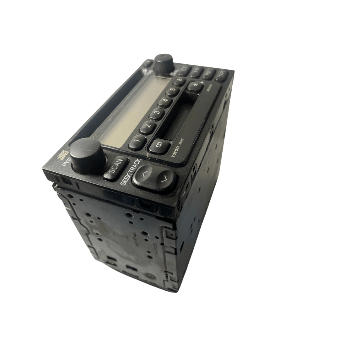 01 02 03 04 TOYOTA Tacoma Radio Stereo Tape CD Player A56815 OEM